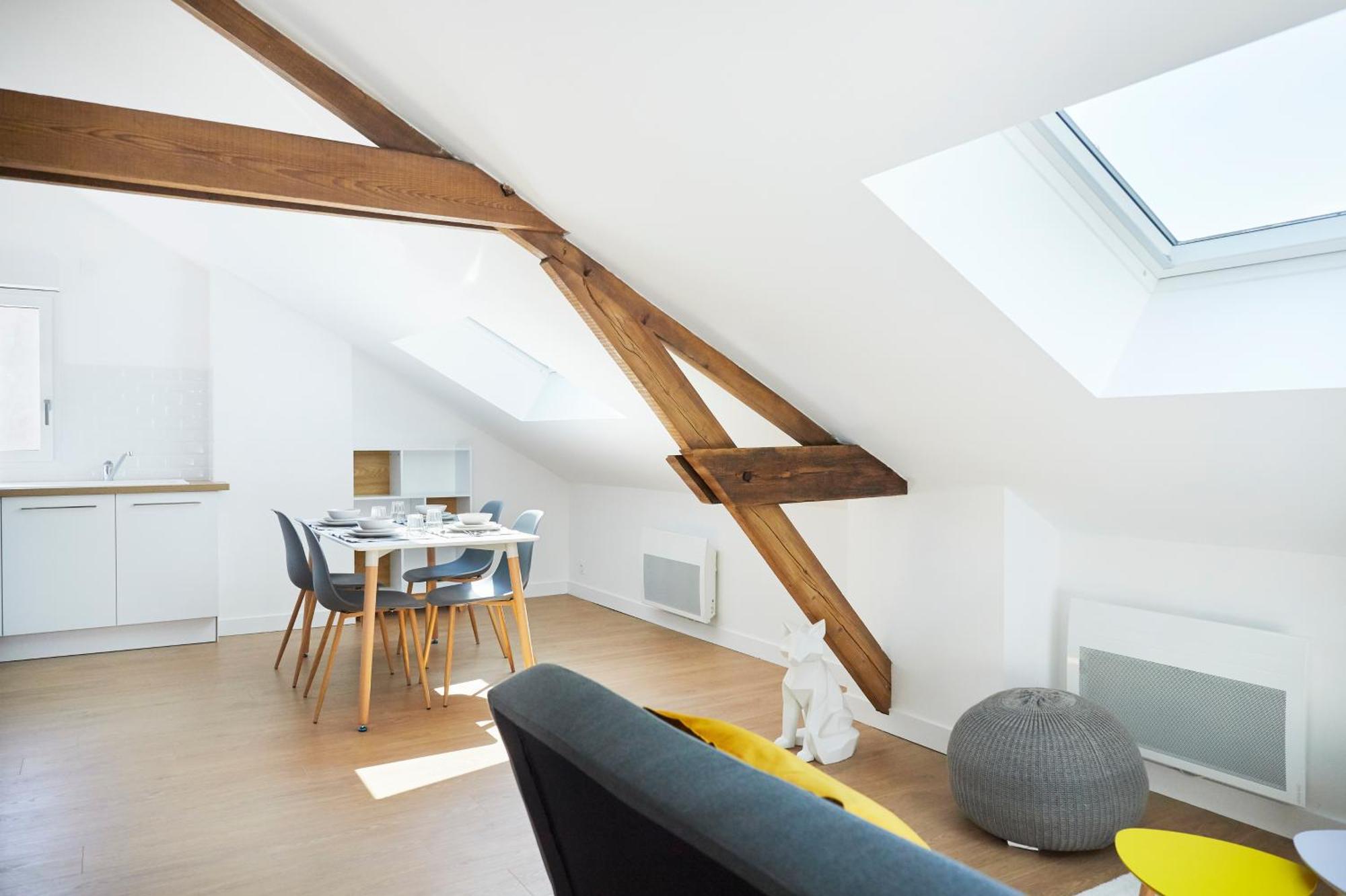 Appartamento Minuit A Paris - Wifi Fibre/Linge/Parking Châteaubriant Esterno foto